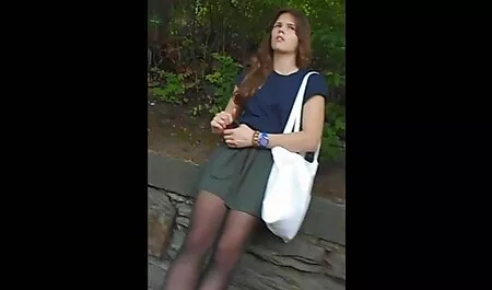 Plavuša voli jebati porno full hd 18 taksi