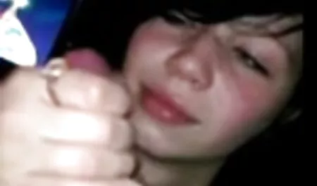 Azijski seks dnevnik - Filipina beba dobiva porno bus hd lice prekriveno sperma