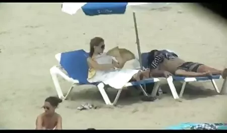Crvena prsa u obliku prsa u hd dp porno obrnutom vratu