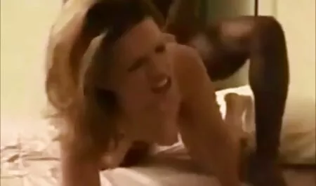Iznervirani penis sestra udara se porno hd 2018 na poslu