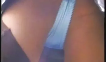 Seksi uredska pilić se naklonila i sjebala se foto hd xxx