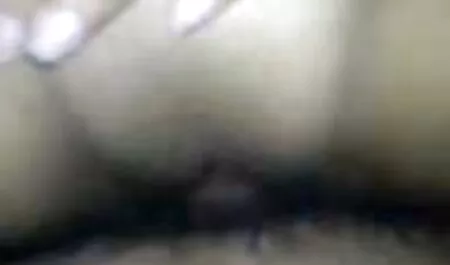 Pleše i na porno video hp njegov kurac