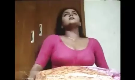 Velike tee porno hd sise se jebe u šumi