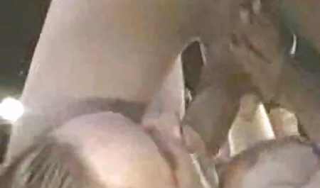 Lijepe plavuše porono flim prirodne sise