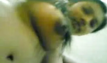 Češka plavuša vozi se na lingerie porno hd stražnjem sjedalu