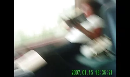 Velikim grudima od prirodnih grudi film porn 1080p treba novac