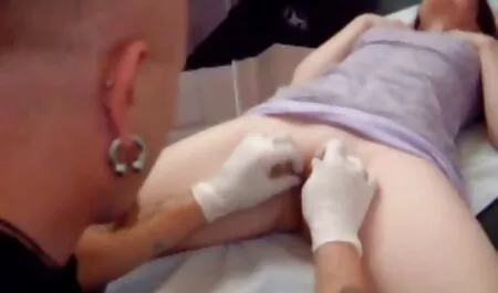 Supruga brineta zavodila je i french porn free hd uzgajala se na BBC-u
