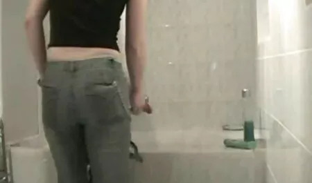 - jebi mi hq porno hd očuha na božićno jutro