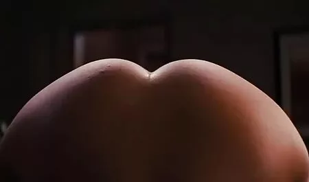 Seksi brineta i njen prvi erotski porno anl hd kasting