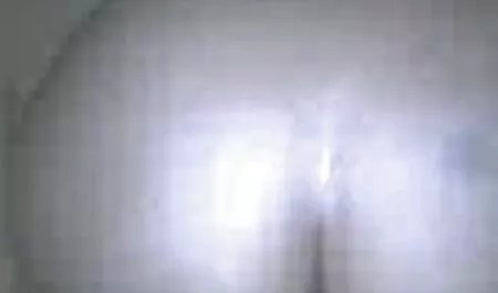 Plavokosa tinejdžerka i njezina porno hd21 majka uhvaćeni su kako kradu i jebu se