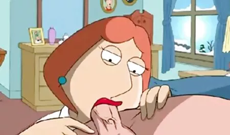 Sin njegove majke Nine films sexy hd i tetke Veronike Avluv zajedno